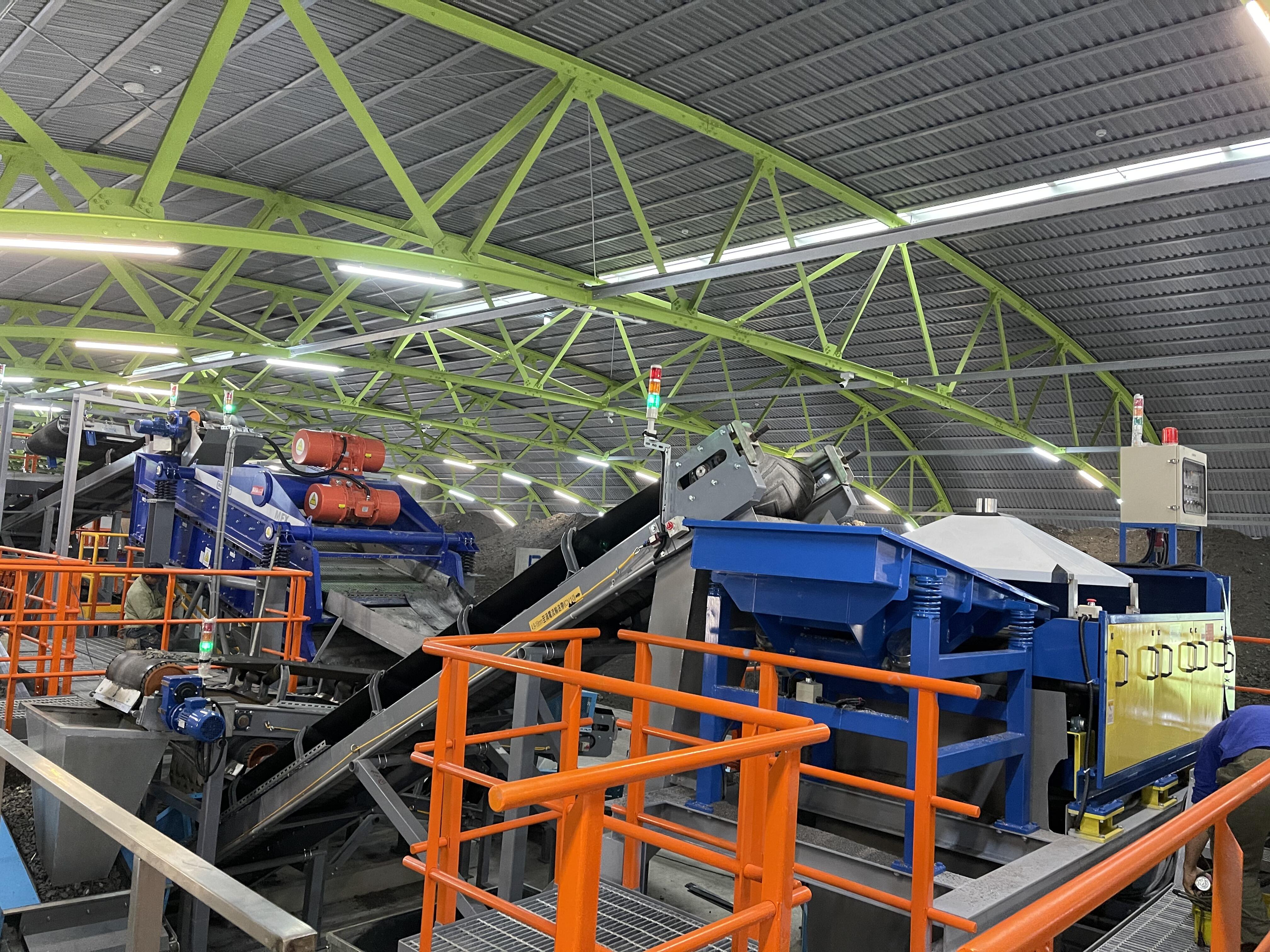 「年弘，矗立於台灣回收產業的創新標竿。」